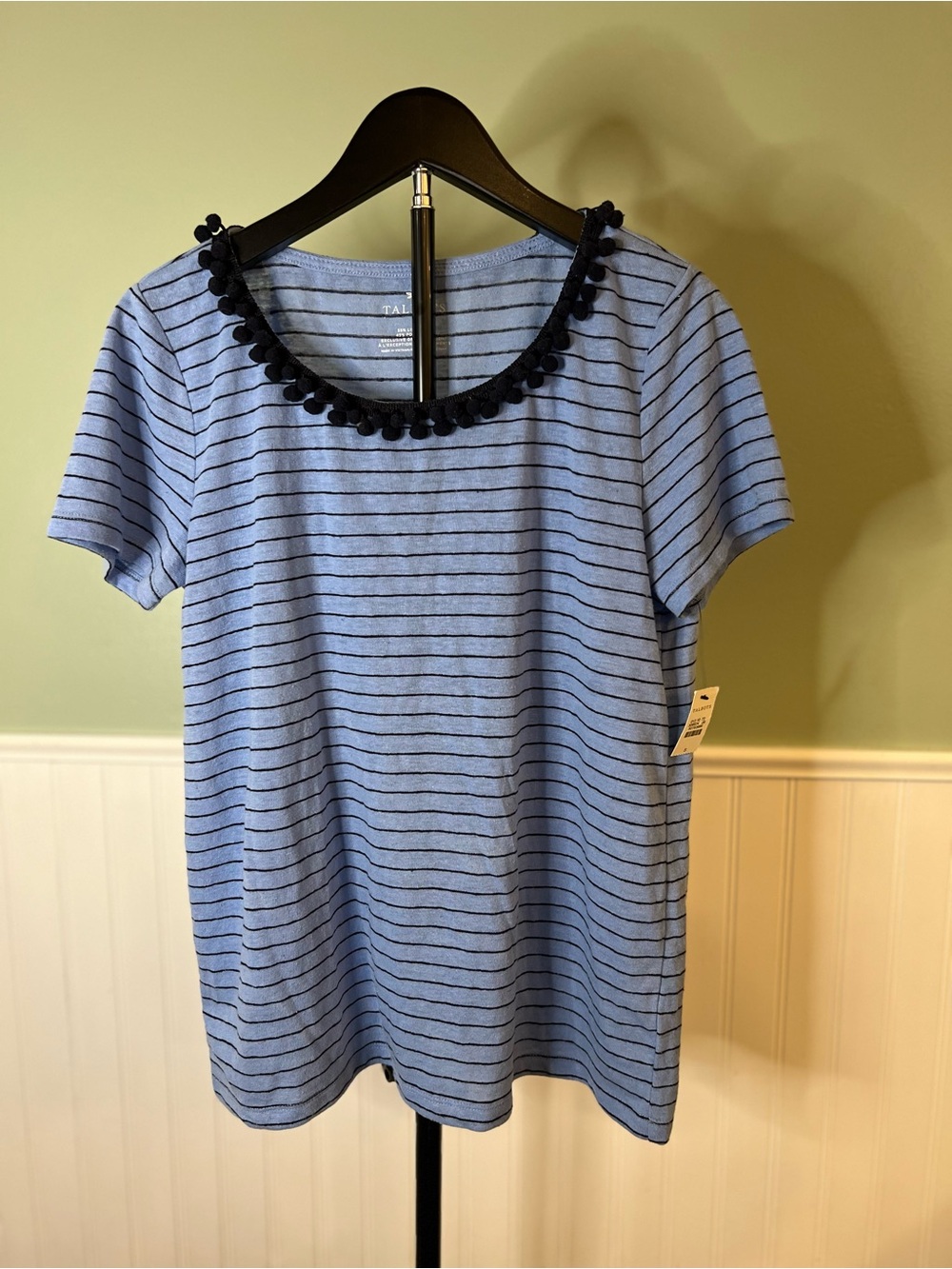 Talbots linen blend Light Blue & Navy Striped Short Sleeve Top w/Pom Trim.Size S
